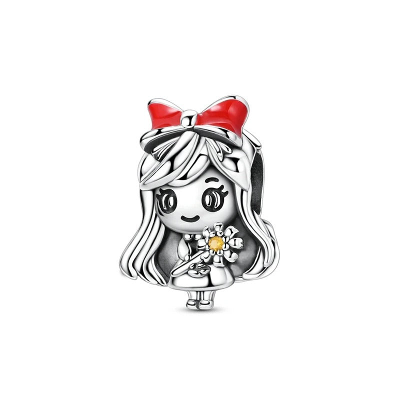Petite Belle Charm